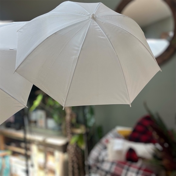 Photography Umbrella Continuous Lighting Kit set of 2 - Picture 4 of 4